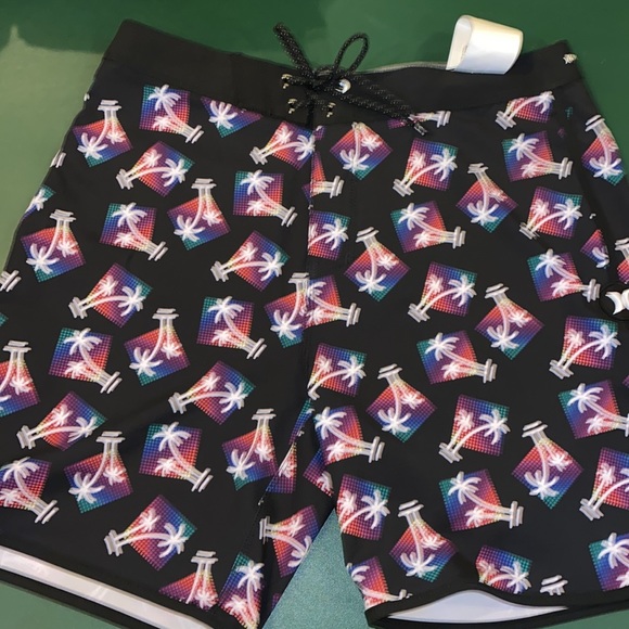 NWT!! Hurley Phantom Morro 18" Boardshorts Size 32 - Picture 2 of 4